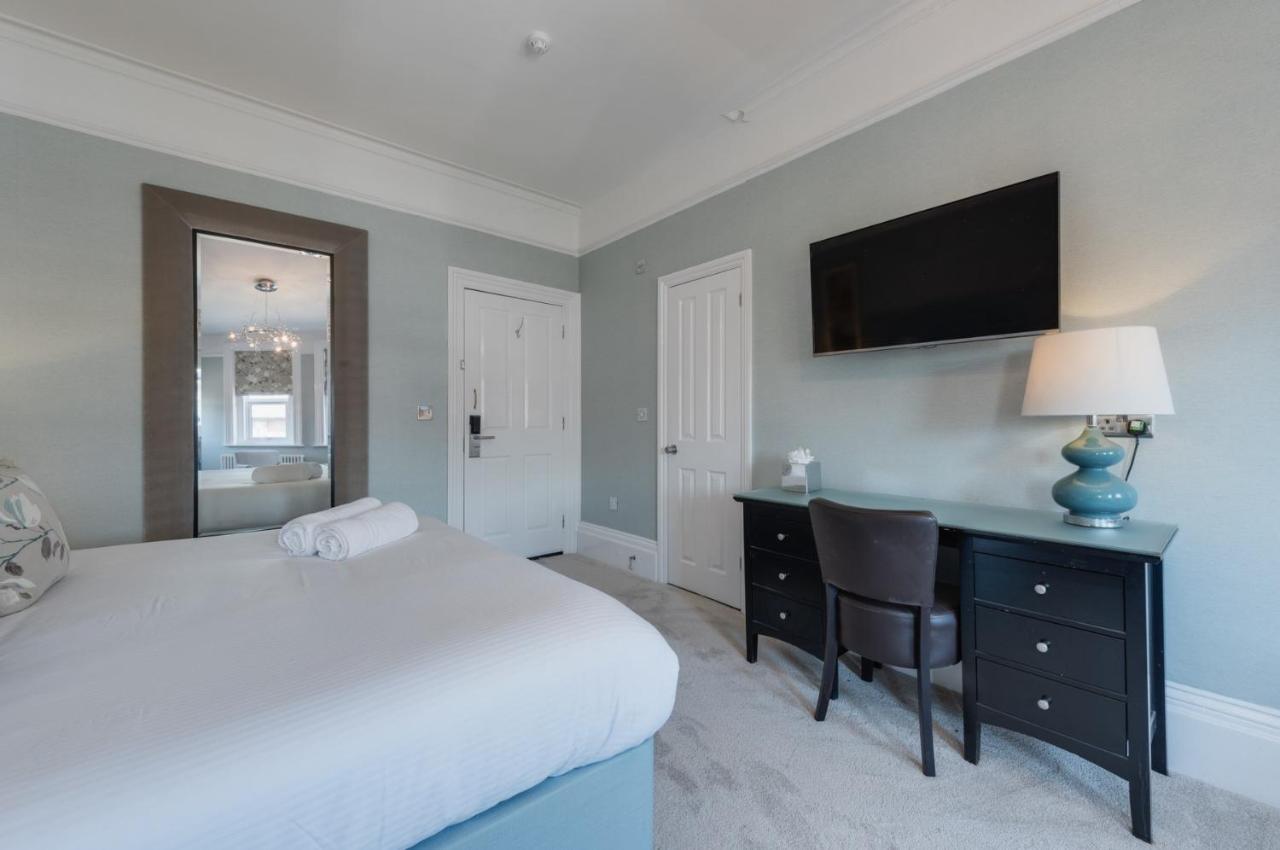 Stattons Boutique Hotel & Restaurant Portsmouth Bagian luar foto