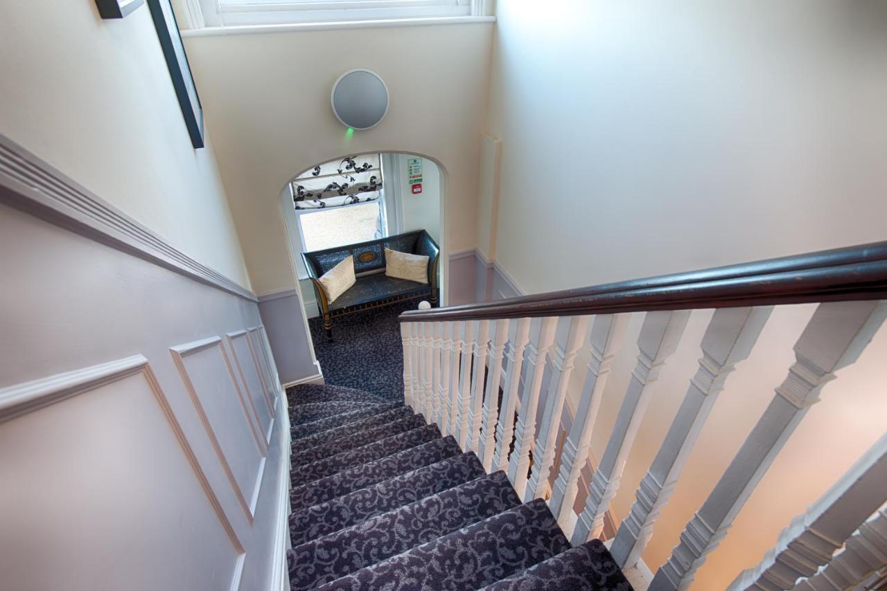Stattons Boutique Hotel & Restaurant Portsmouth Bagian luar foto