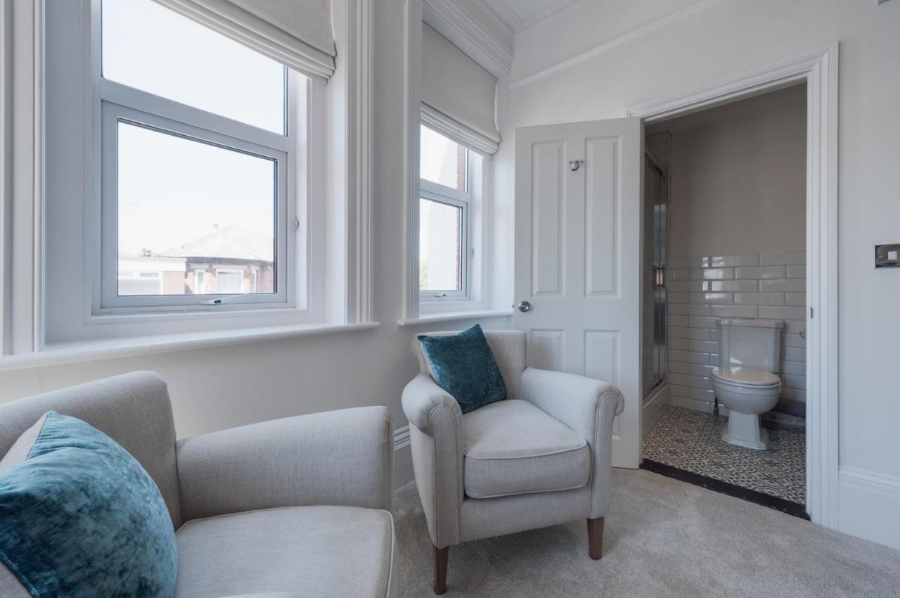 Stattons Boutique Hotel & Restaurant Portsmouth Bagian luar foto