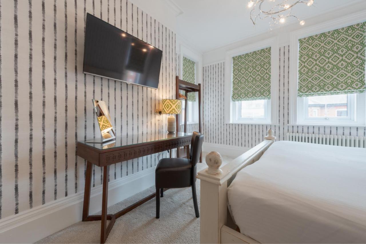 Stattons Boutique Hotel & Restaurant Portsmouth Bagian luar foto