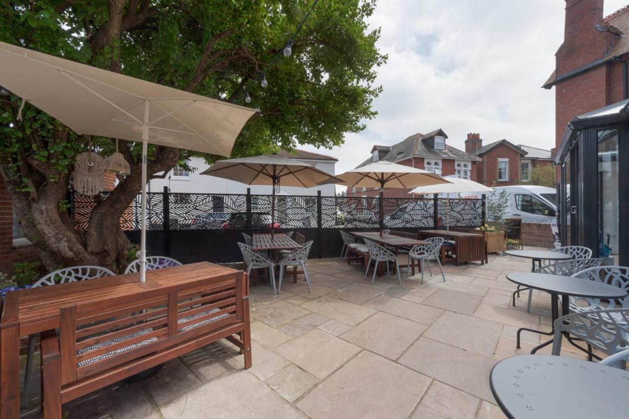 Stattons Boutique Hotel & Restaurant Portsmouth Bagian luar foto