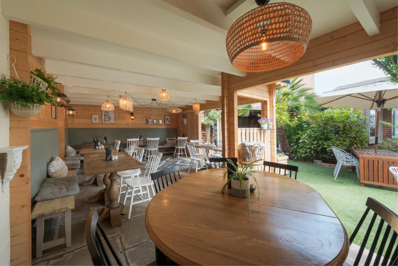 Stattons Boutique Hotel & Restaurant Portsmouth Bagian luar foto